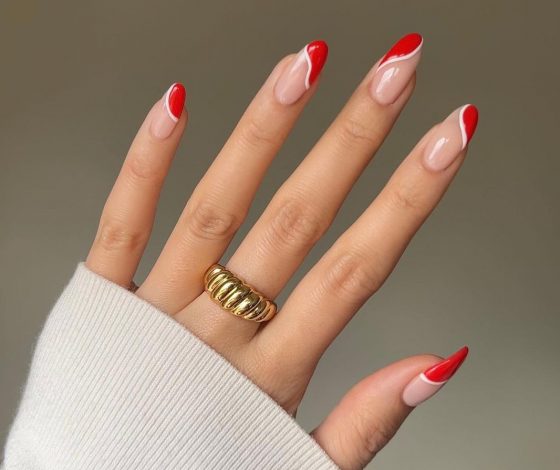 Новый вид френча —  идеальный тренд маникюра для летнего настроения