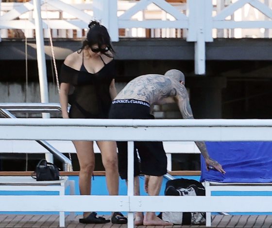 Кортни Кардашьян беременна? Вот доказательства