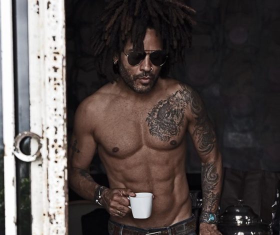 У Ленни Кравица идеальный пресс: вот 12 доказательств