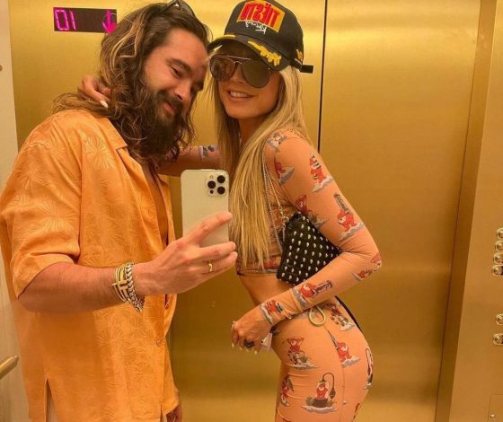 Хайди Клум смело гуляет по городу в одних лишь прозрачных колготках и ей это очень идет