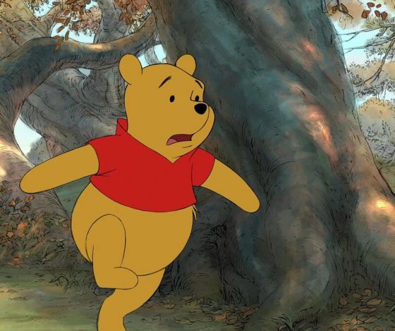 Винни-Пух уже не будет прежним: появились первые кадры из хоррора «Винни-Пух: Кровь и мед»