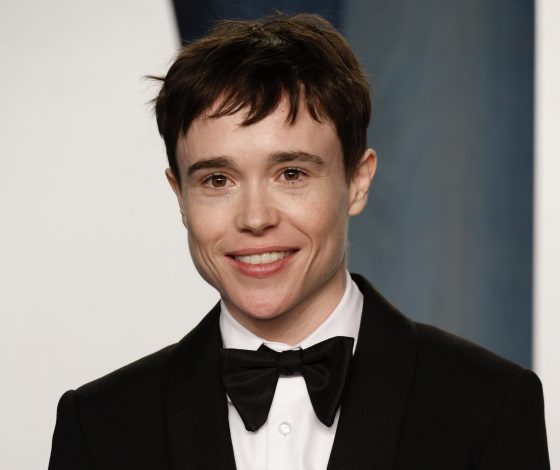 Не узнать: актер-трансгендер Эллиот Пейдж показал свое новое фото на паспорт