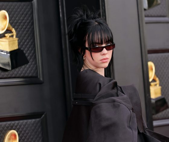 Билли Айлиш подала заявление на одержимого поклонника