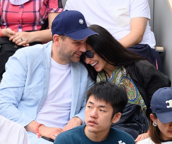 Выходные в Париже: Деми Мур впервые поделилась совместными фотографиями с новым возлюбленным