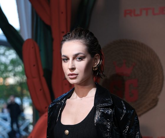 С кем встречается новая солистка Artik & Asti Севиль?