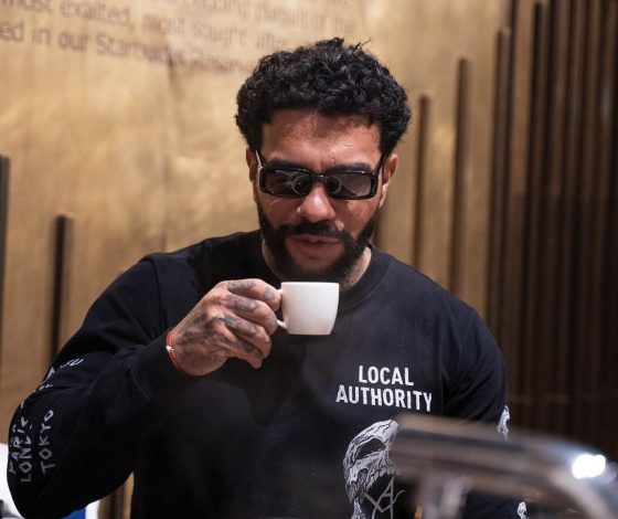 Тимати стал совладельцем российского Starbucks