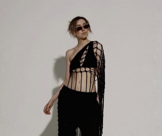 Попались в «сети»: как следовать главному микротренду сезона