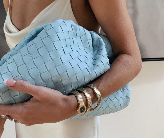 Часы – тот самый аксессуар, который дополнит любой образ: где купить актуальные модели