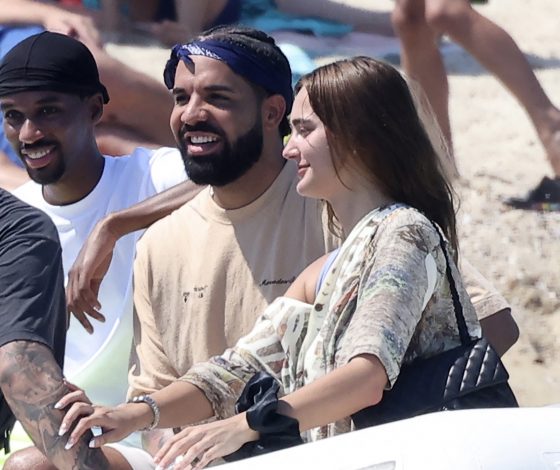 Дрейк отправился на отдых с популярной блогершей. Что связывает звезд?