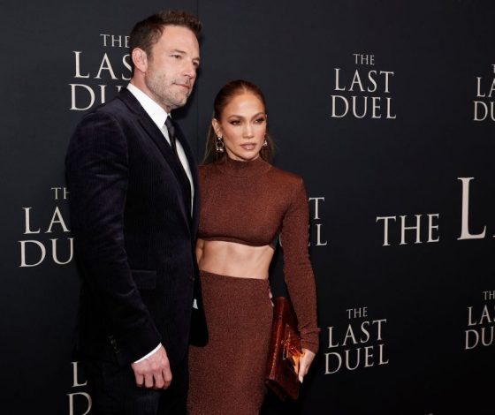 Детки в порядке: в Сети обсуждают дочек Дженнифер Лопес и Бена Аффлека, которые одеваются как мальчики