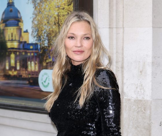 Кейт Мосс сбежала со съемок, когда ее заставили снять бюстгальтер: «Мне было всего 15»