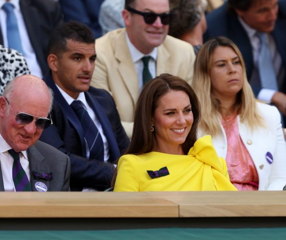 Кейт Миддлтон вышла в платье со скандальной историей