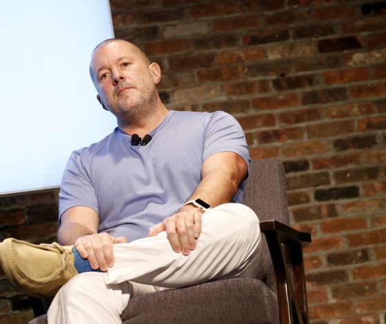 Глобальные перемены: Apple спустя 30 лет прекратила сотрудничество с дизайнером Джонни Айвом