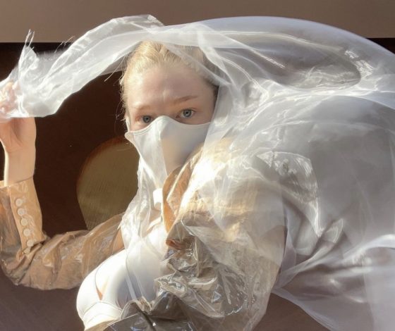 Как выглядит невеста будущего (и настоящего)? Показывает Хантер Шафер