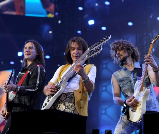 Группа «Земляне» собрала многотысячный стадион на своем юбилейном концерте