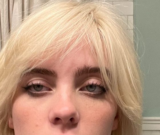 Макияж с заспанными глазами — идеальный тренд из TikTok для тех, кто никогда не высыпается