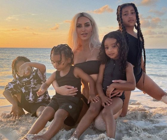 Ким Кардашьян смутила своим поведением детей