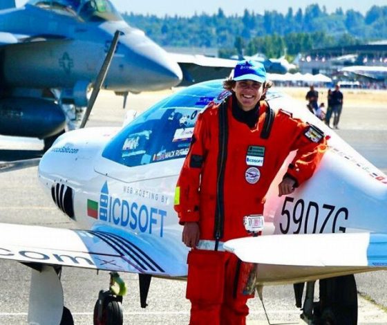 Новый рекорд: 17-летний Мак Рутерфорд стал самым юным пилотом, совершившим кругосветное путешествие