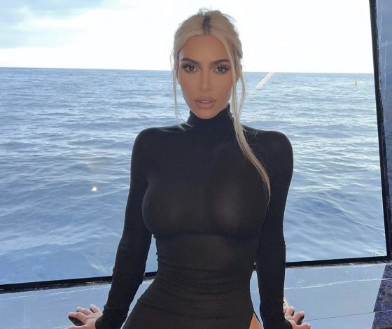 Цифра дня: сколько стоит платье Ким Кардашьян