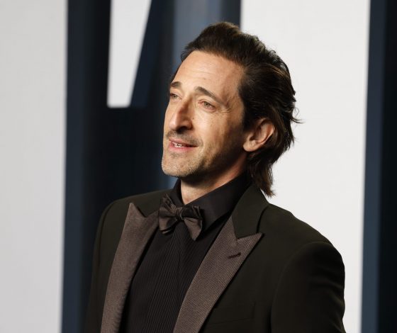 Эдриан Броуди прокомментировал скандальный поцелуй с Холи Берри на «Оскаре»