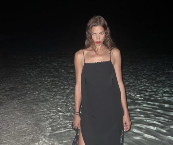 Союз нерушимый: Ирина Шейк снова напоминает, что красная помада в тандеме с черным платьем – прием на все времена