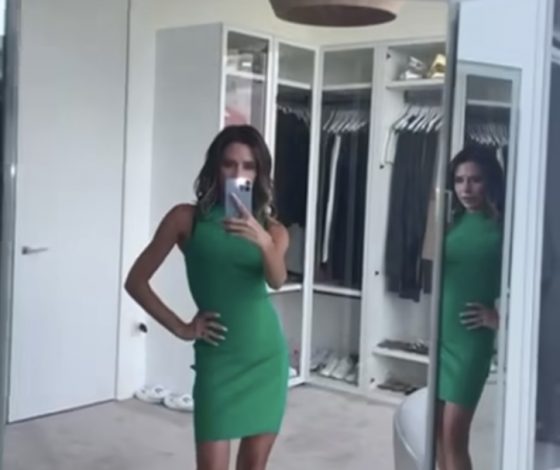 Спасти любой ценой: Виктория Бекхэм продает одежду своего бренда с огромными скидками