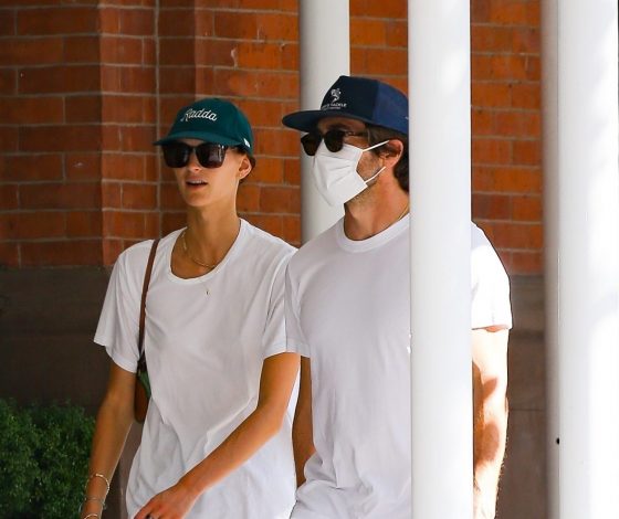 Редкие кадры: Джейк Джилленхол со своей девушкой