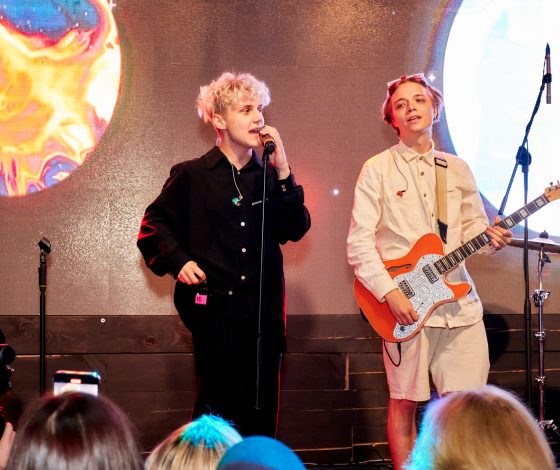 Zivert, Ваня Дмитриенко, Моя Мишель и другие на дне рождения Love Radio