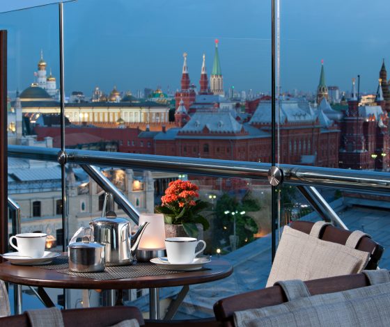 «Арарат Парк Хаятт» отмечает 20-летие: специальные предложения для гостей и вкусные комплименты до конца месяца