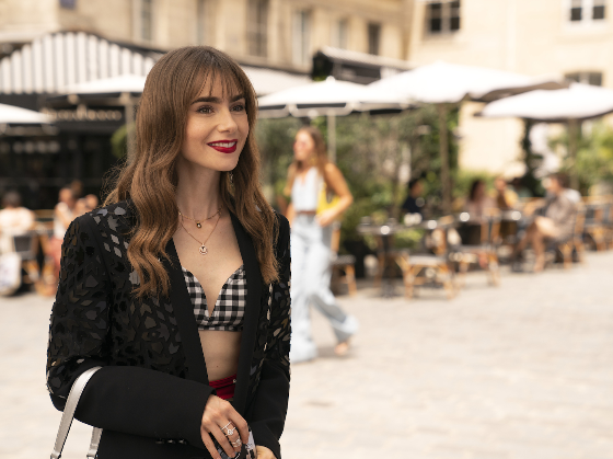 «Эмили в Париже»: о чем будет третий сезон сериала