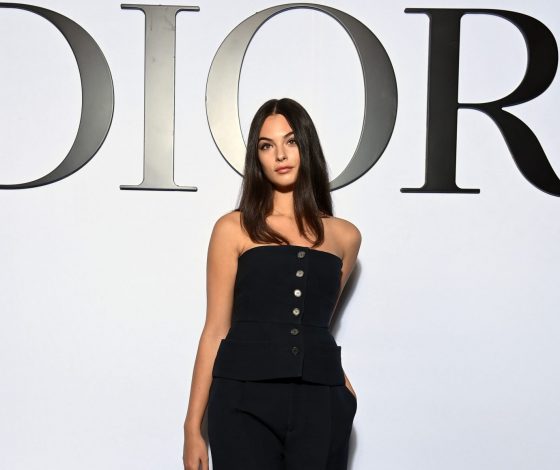 Российский фотограф снял Деву Кассель на обложку Vogue