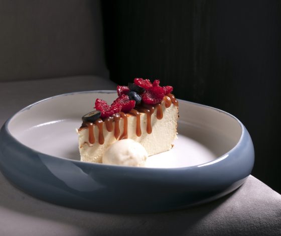 Чизкейк Сан-Себастьян: чем отличается от обычного, где пробовать и почему он стал так популярен