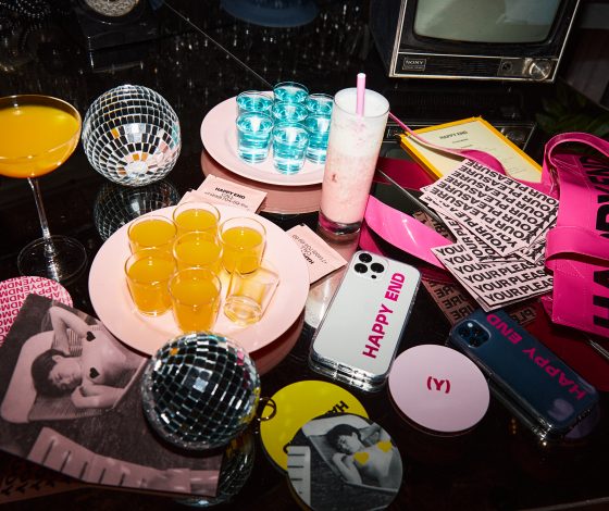 Планы на выходные 10-11 сентября: день рождения Happy End Bar & Kitchen, афтепати концерта OG BUDA и ретроградный Меркурий в Saperavi Cafe