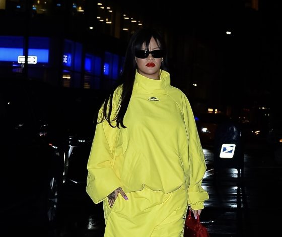 Желтый свет – внимание: Рианна вышла в светящемся спортивном костюме