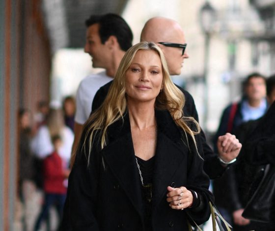 Кейт Мосс голосует за классику: новый выход модели