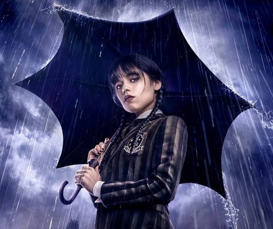 «Уэнсдэй» бьет все рекорды: сериал стал самым просматриваемым англоязычным шоу за неделю и обогнал «Очень странные дела»