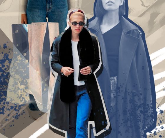 Черный тренч, белая футболка и синие джинсы – идеальный образ Кэролин Биссет-Кеннеди из 90-х, который стоит повторить этой осенью