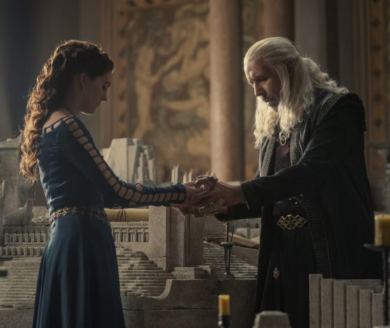 Звезда «Дома дракона» призналась, что боялась сниматься в постельных сценах с коллегой из-за большой разницы в возрасте