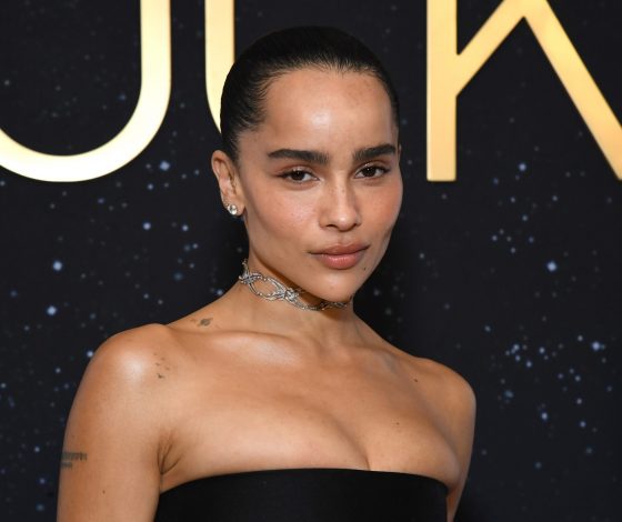 В Сети обсуждают внешность Зои Кравиц: поклонники заметили изменения в лице актрисы