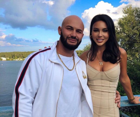 Как выглядят костюмы Джигана и Оксаны Самойловой на Хэллоуин?