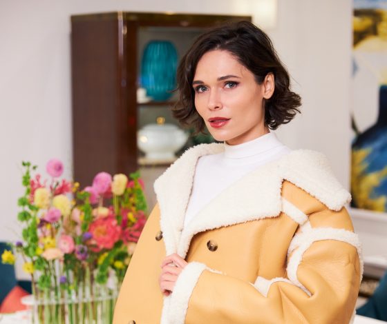 Полина Аскери, Юлианна Караулова, Евгения Милова и другие на презентации YANINA Home Collection 2022