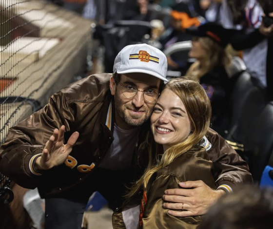 Редкий выход: Эмма Стоун и Дэйв МакКери вместе появились на публике