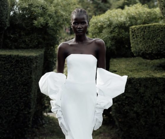 Бриджертоны одобряют: перчатки – однозначный свадебный тренд 2022 года