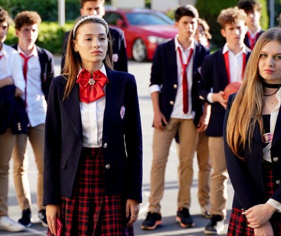 Сериал «Услышь меня» – турецкая версия «Элиты». Почему о нем все говорят и стоит ли его смотреть?