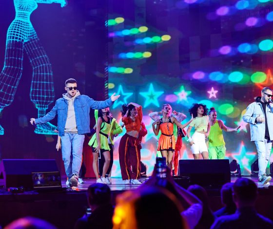 Anna Asti, Jony, Мари Краймбрери и другие звезды шоу-бизнеса поздравят телеканал «МУЗ-ТВ» с 26-летием