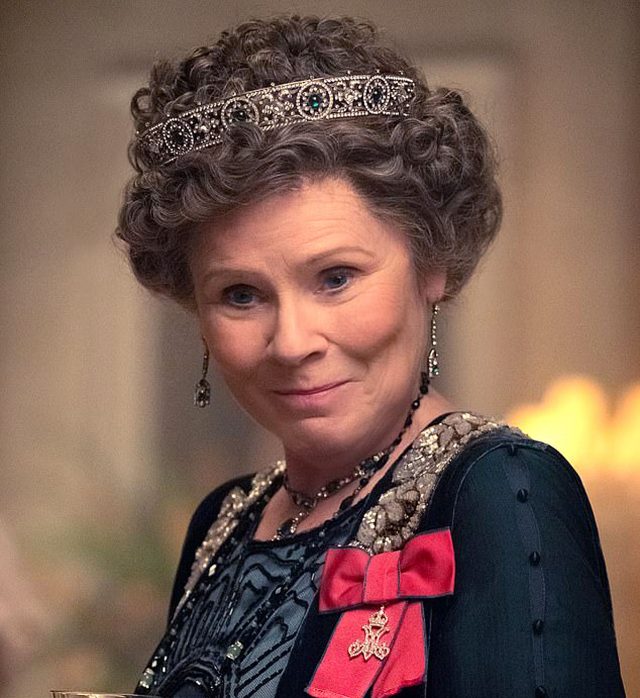 «Ужасающая перспектива»: Имелда Стонтон рассказала о том, каково играть Елизавету II в «Короне» после ее смерти