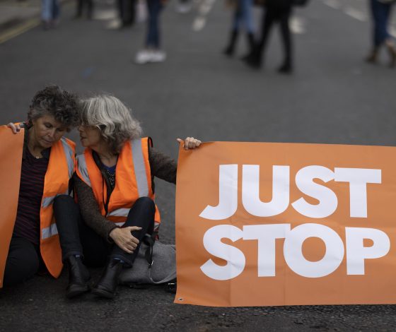 Активистов движения Just Stop Oil приговорили к тюремным срокам