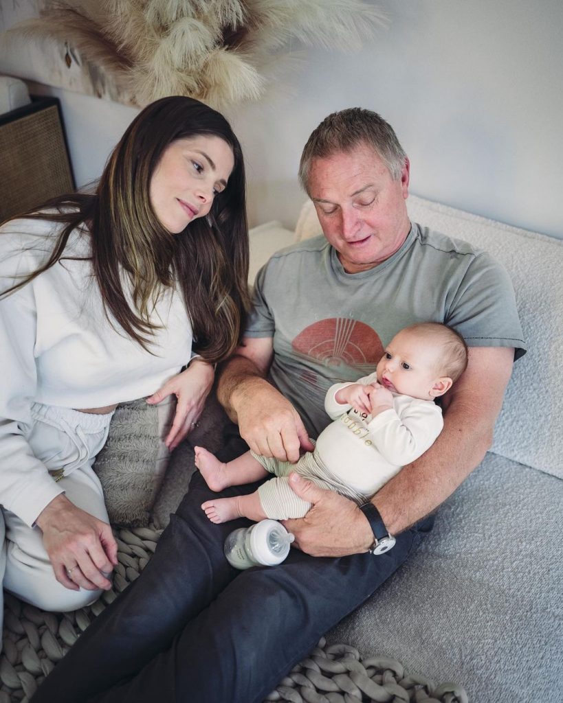 Ashley Greene with her family (Photo: social networks)