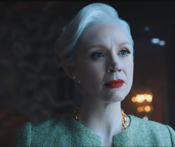 «Я впервые почувствовала себя красивой на экране»: Гвендолин Кристи рассказала о съемках в сериале «Уэнсдэй»