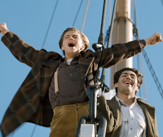 В пять раз больше «Титаника»: крупнейший на планете круизный лайнер отправился в первое плавание. Как он выглядит